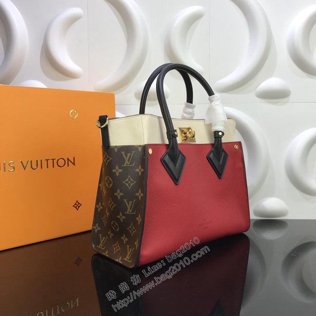 路易威登女包 M53824 頂級原單 On My Side手袋 優雅拼接 細粒面小牛皮與經典Monogram帆布 LV女手提袋 LV女肩背包  ydh2911